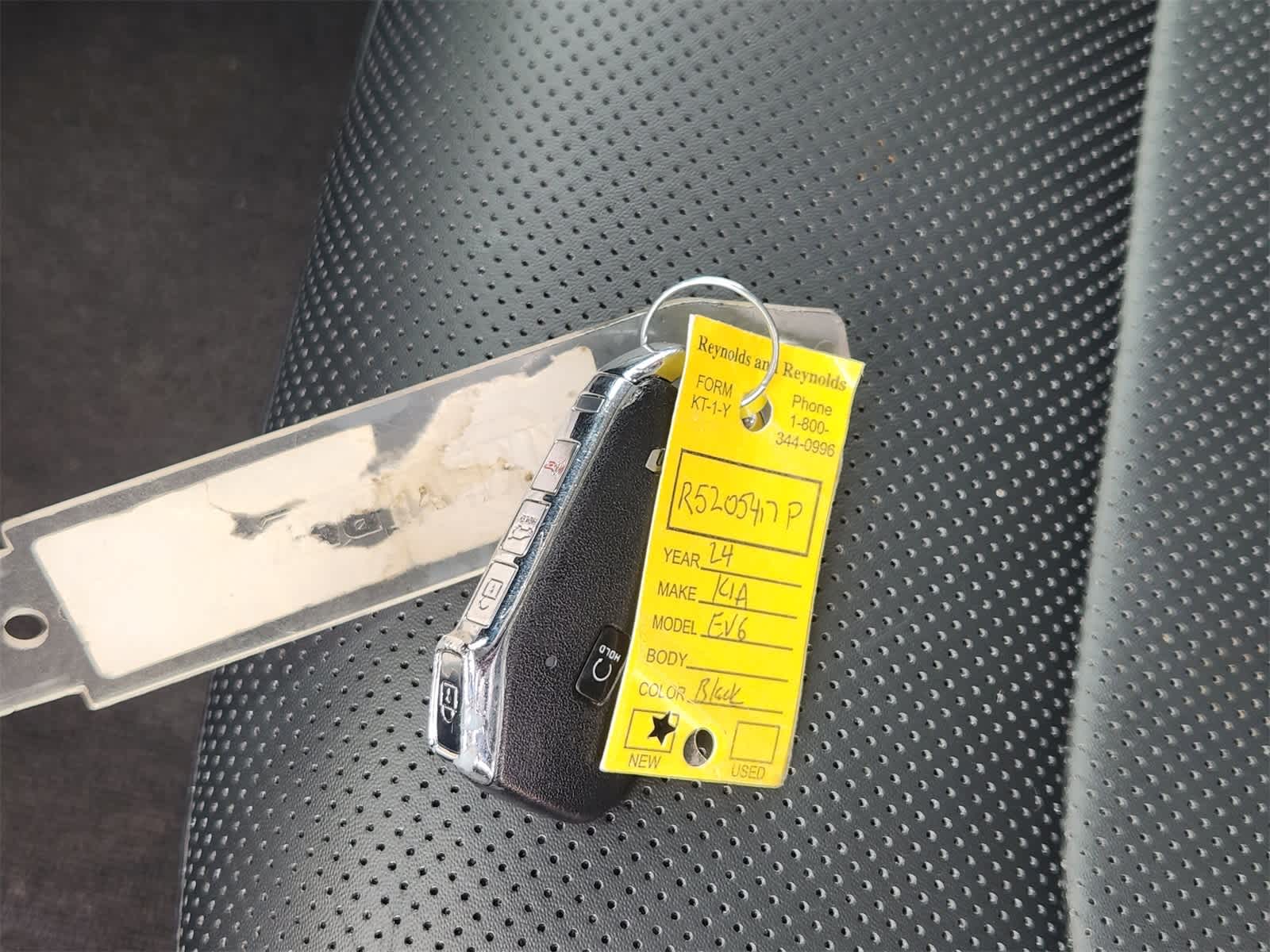 Thumbnail: 2024 Kia EV6 - 32