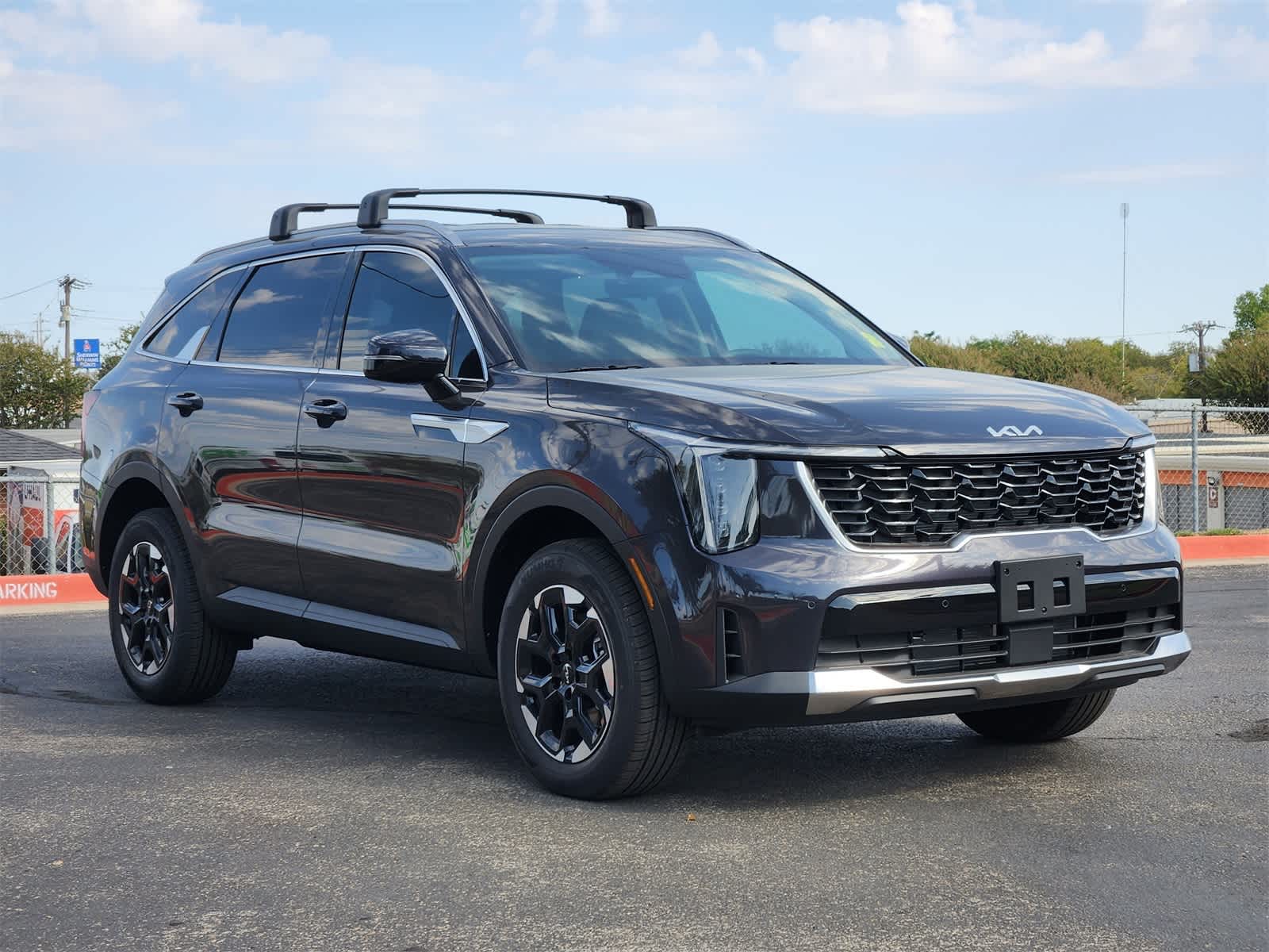 Thumbnail: 2026 Kia Sorento - 3