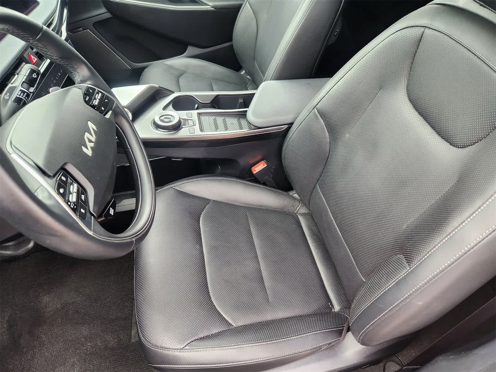 Thumbnail: 2024 Kia EV6 - 12