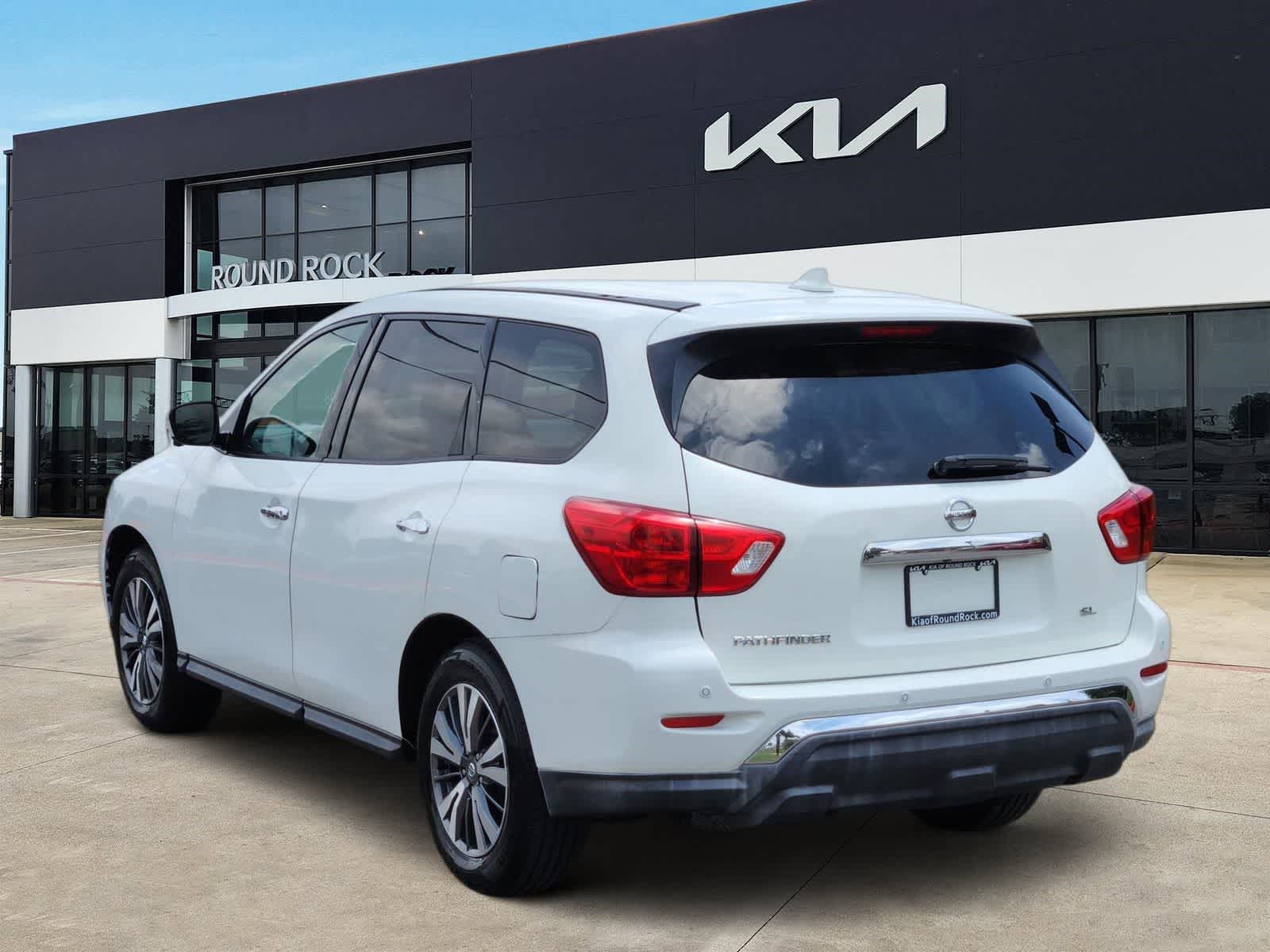 Thumbnail: 2020 Nissan Pathfinder - 5