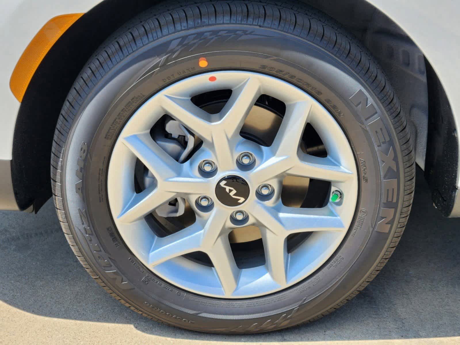 Thumbnail: 2025 Kia Soul - 8