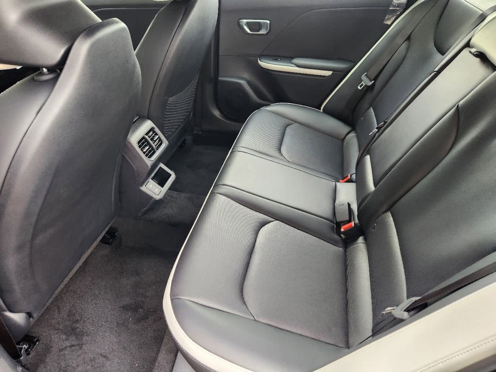 Thumbnail: 2025 Kia K4 - 20