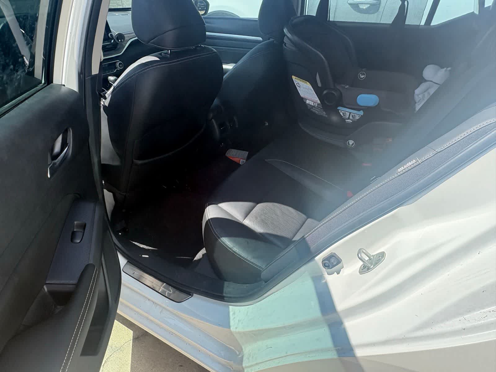 Thumbnail: 2019 Nissan Altima - 8