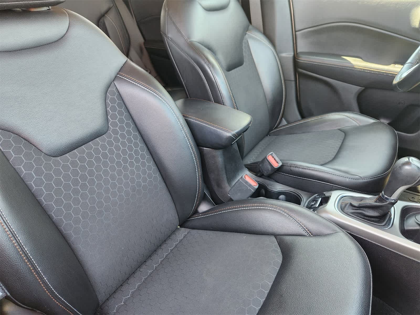 Thumbnail: 2018 Jeep Compass - 8