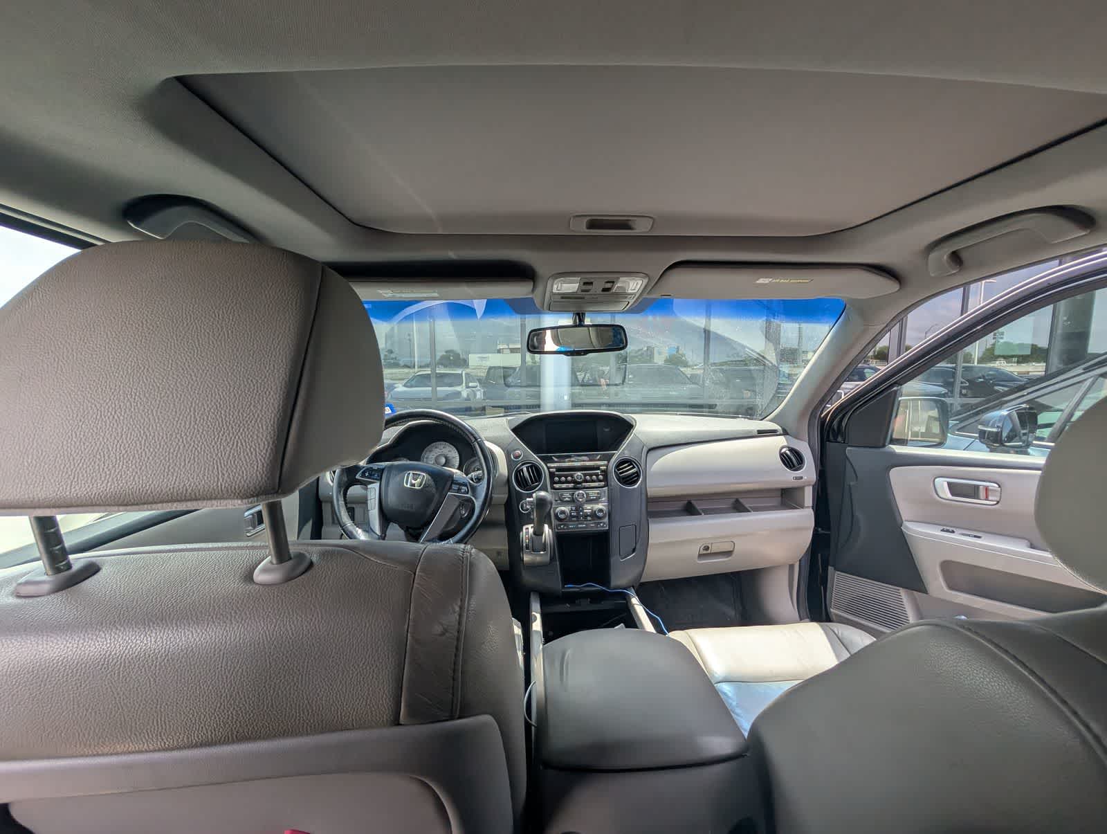 Thumbnail: 2012 Honda Pilot - 8