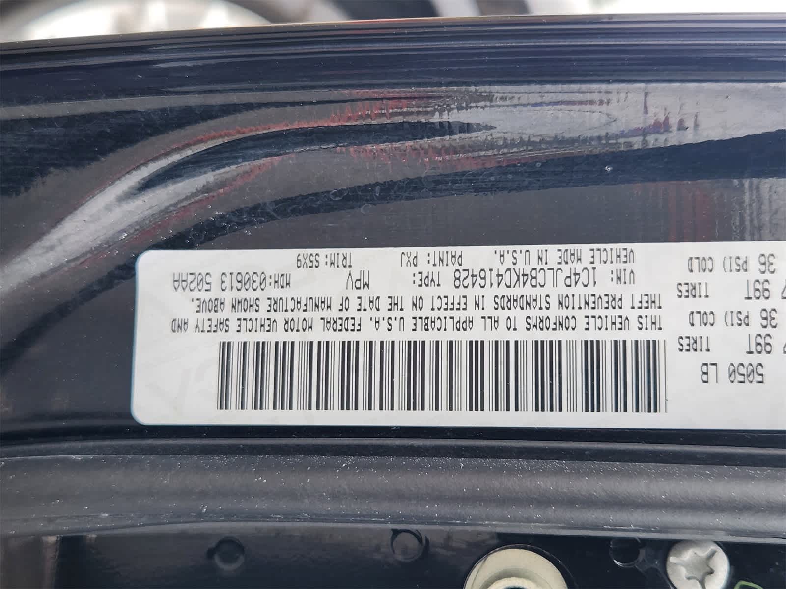 Thumbnail: 2019 Jeep Cherokee - 30