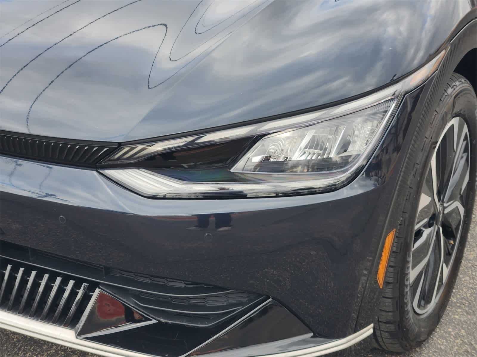 Thumbnail: 2024 Kia EV6 - 7