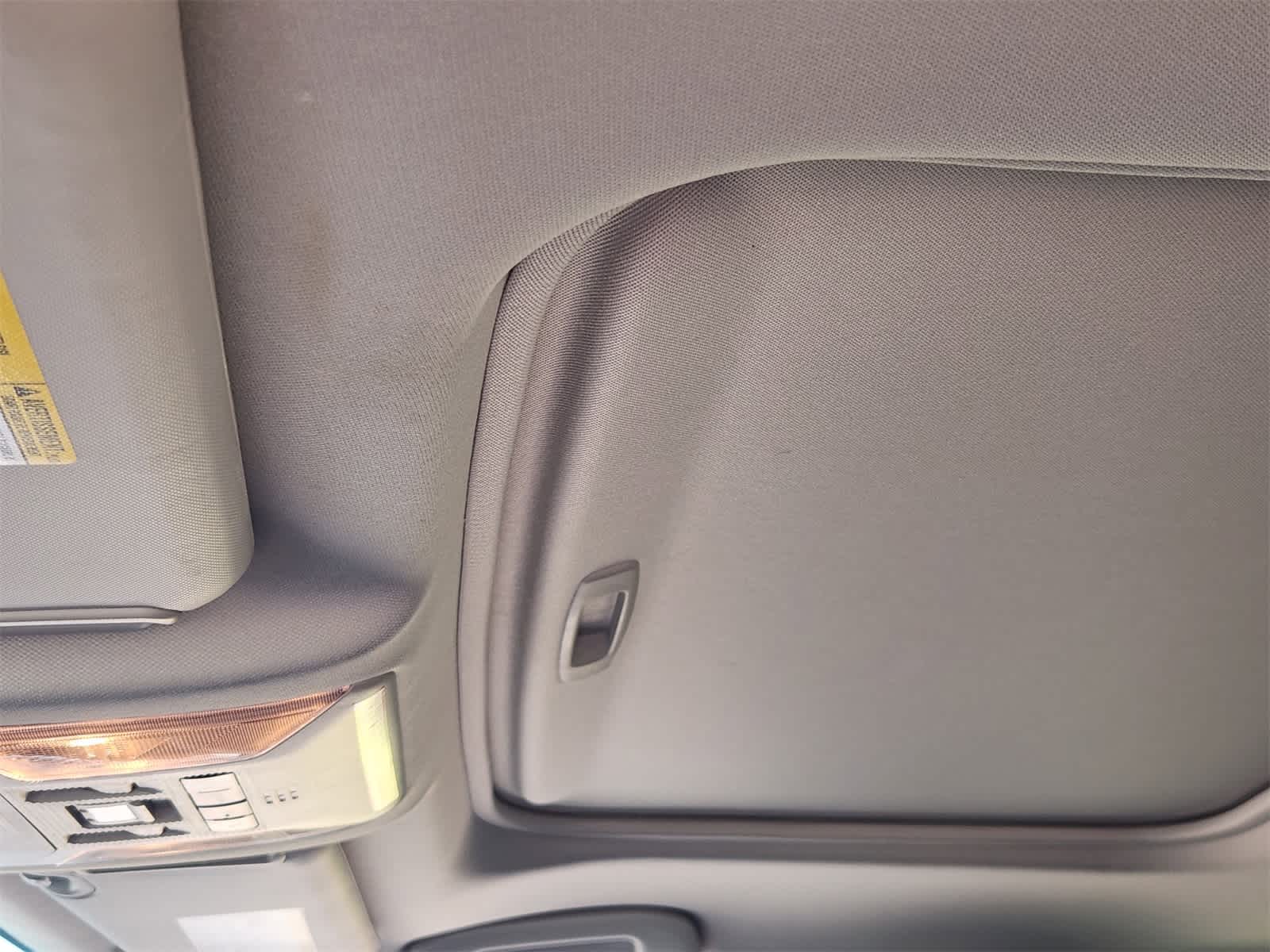 Thumbnail: 2021 Toyota RAV4 - 24