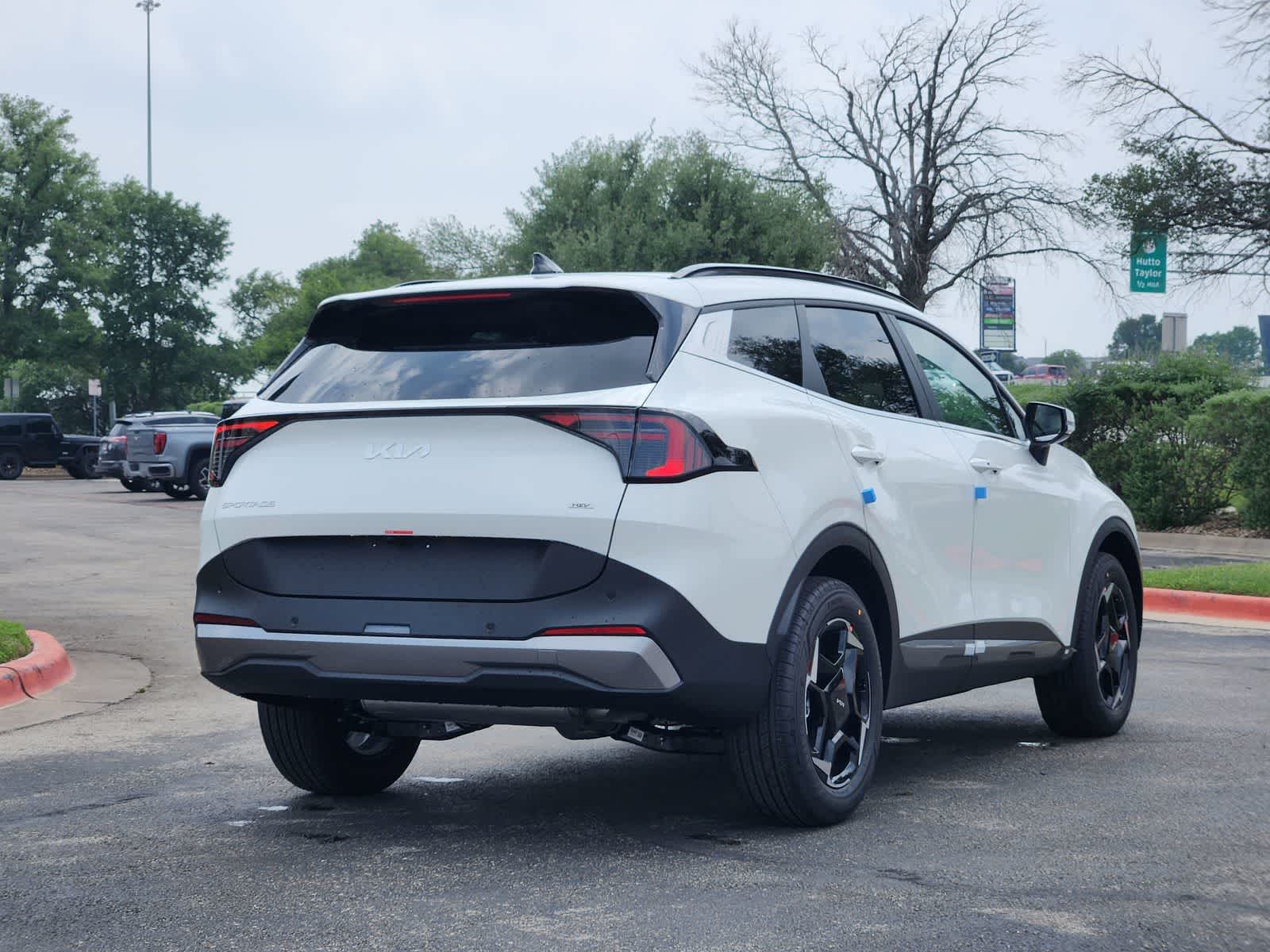 Thumbnail: 2026 Kia Sportage - 5