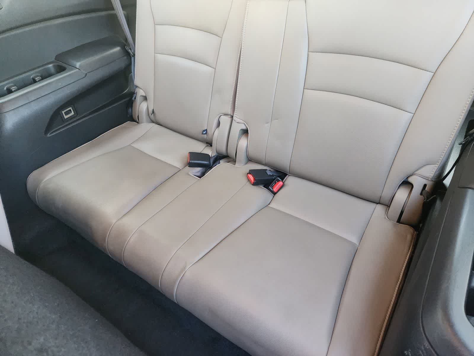 Thumbnail: 2016 Honda Pilot - 32