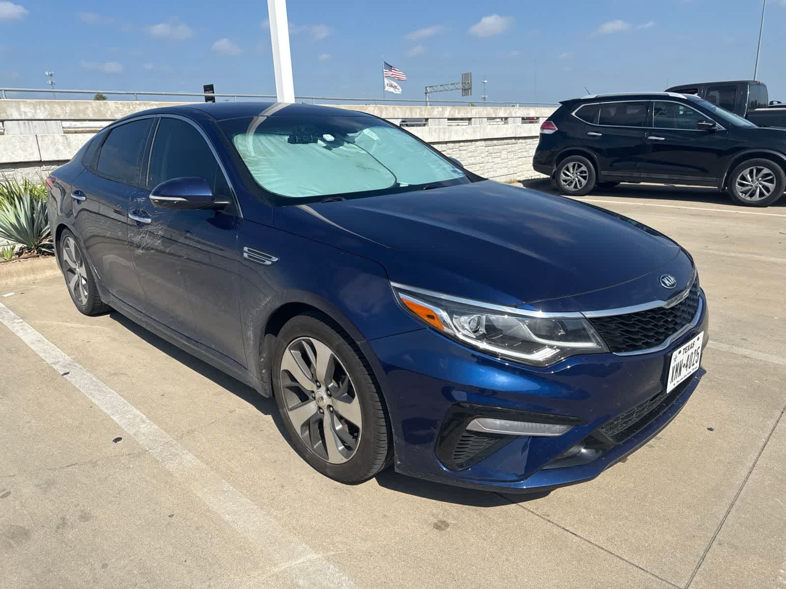 Used 2019 Kia Optima S with VIN 5XXGT4L34KG334410 for sale in Round Rock, TX