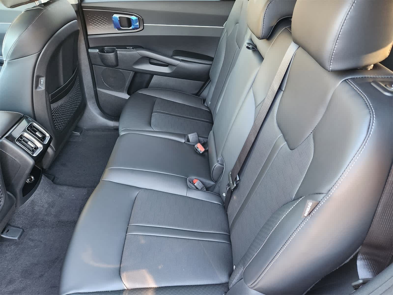 Thumbnail: 2026 Kia Sorento - 23