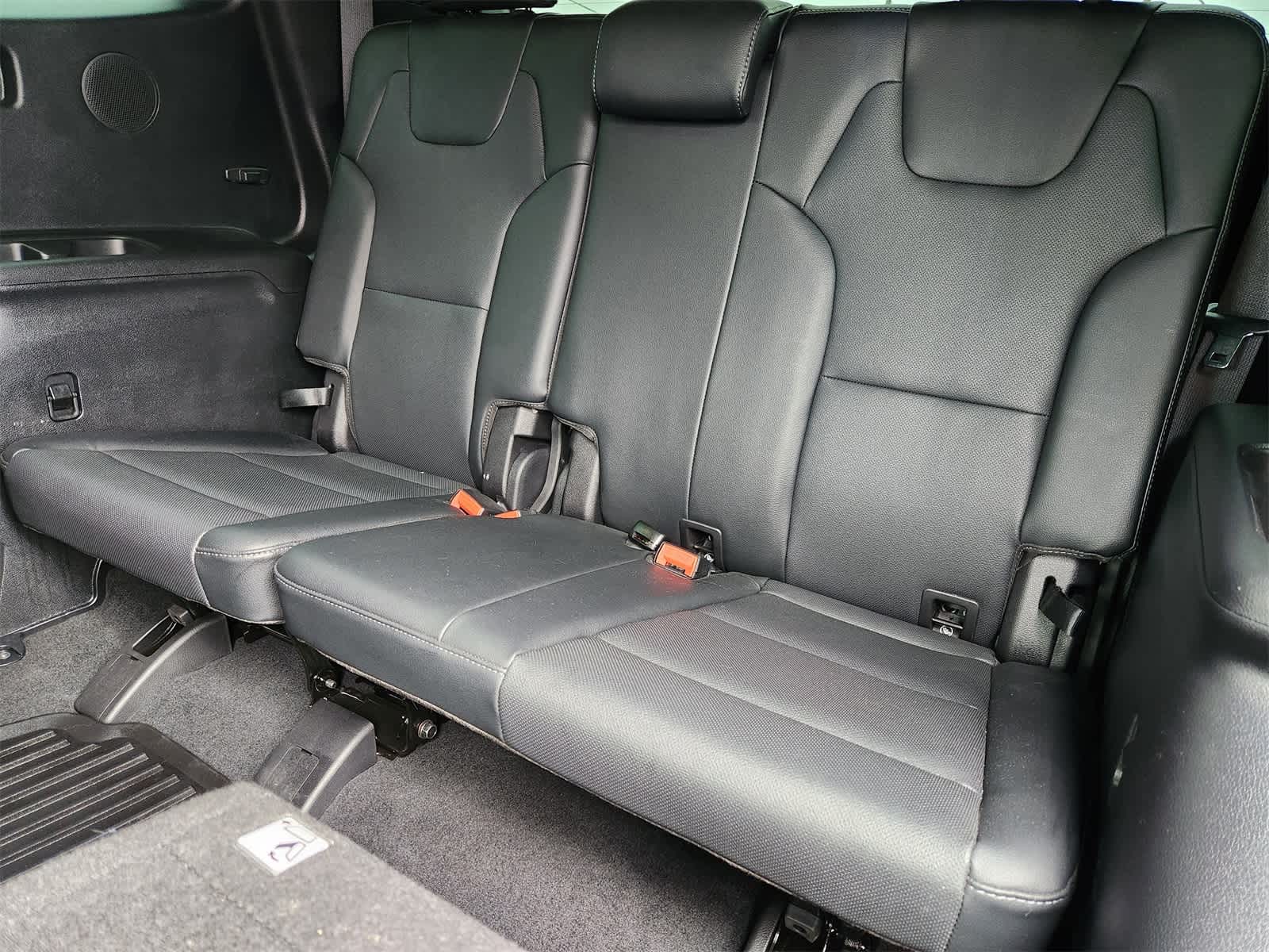 Thumbnail: 2024 Kia Telluride - 30