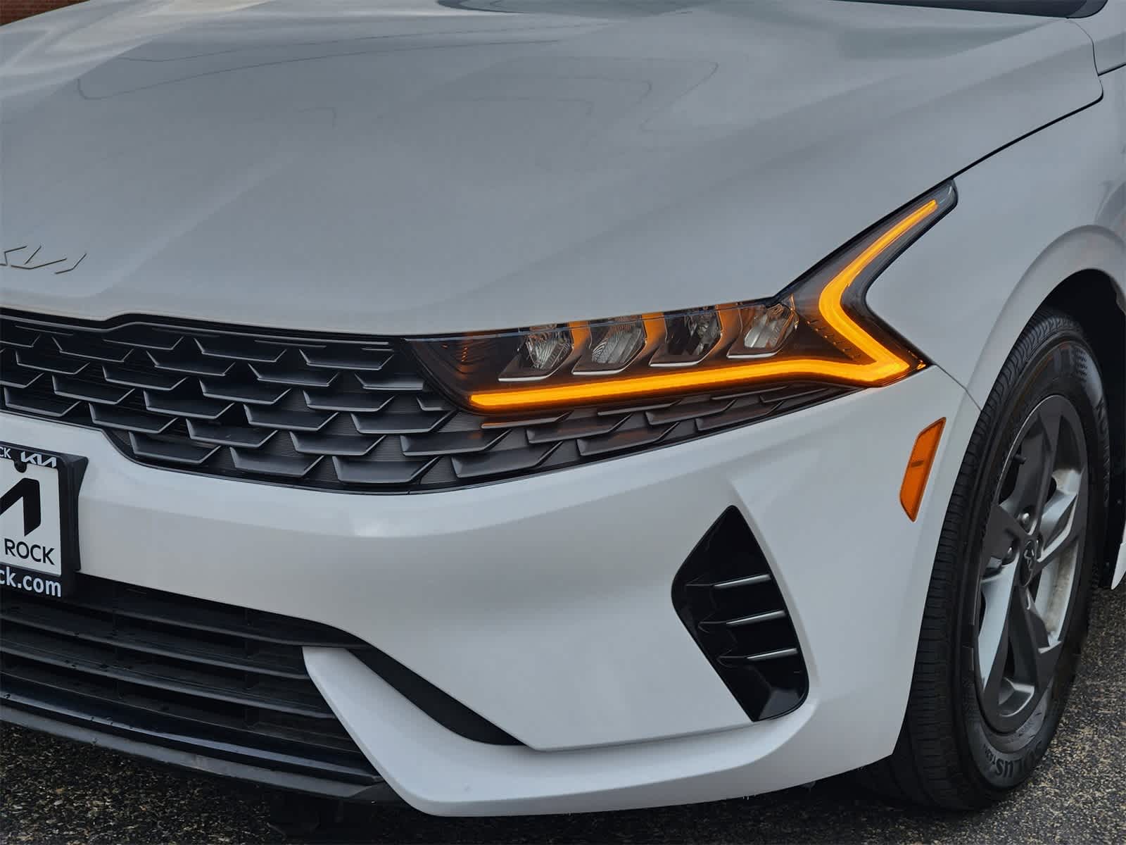 Thumbnail: 2023 Kia K5 - 7