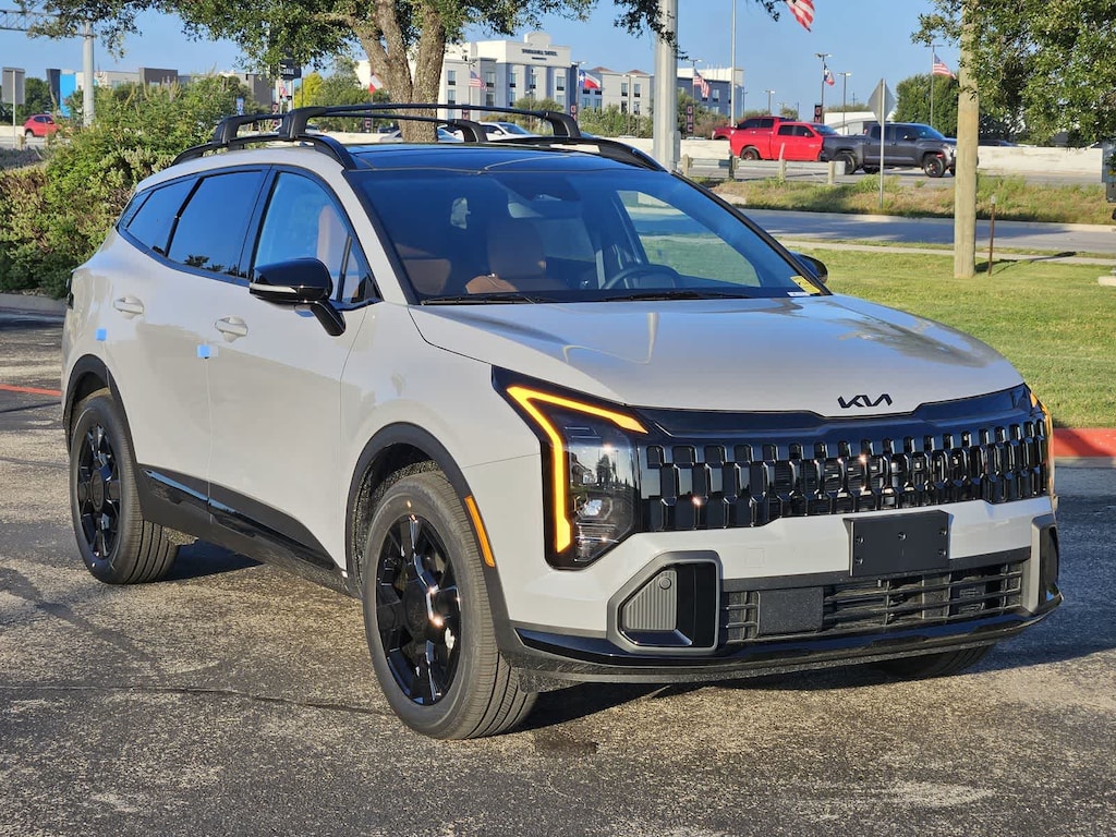 New 2026 Kia Sportage Hybrid X-Line SUV
