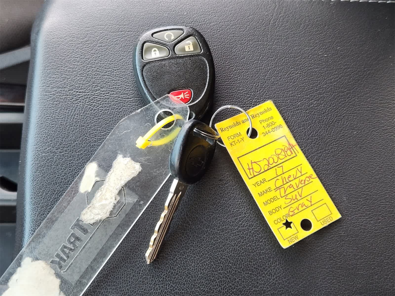 Thumbnail: 2017 Chevrolet Traverse - 30