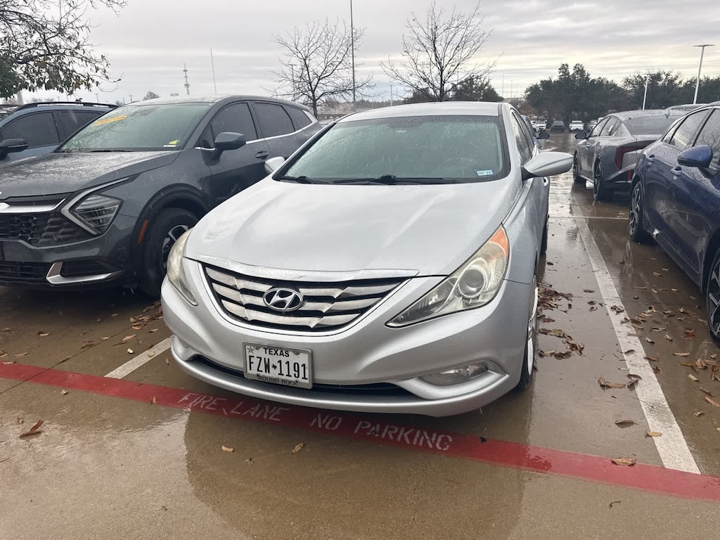 Used 2012 Hyundai Sonata SE Sedan