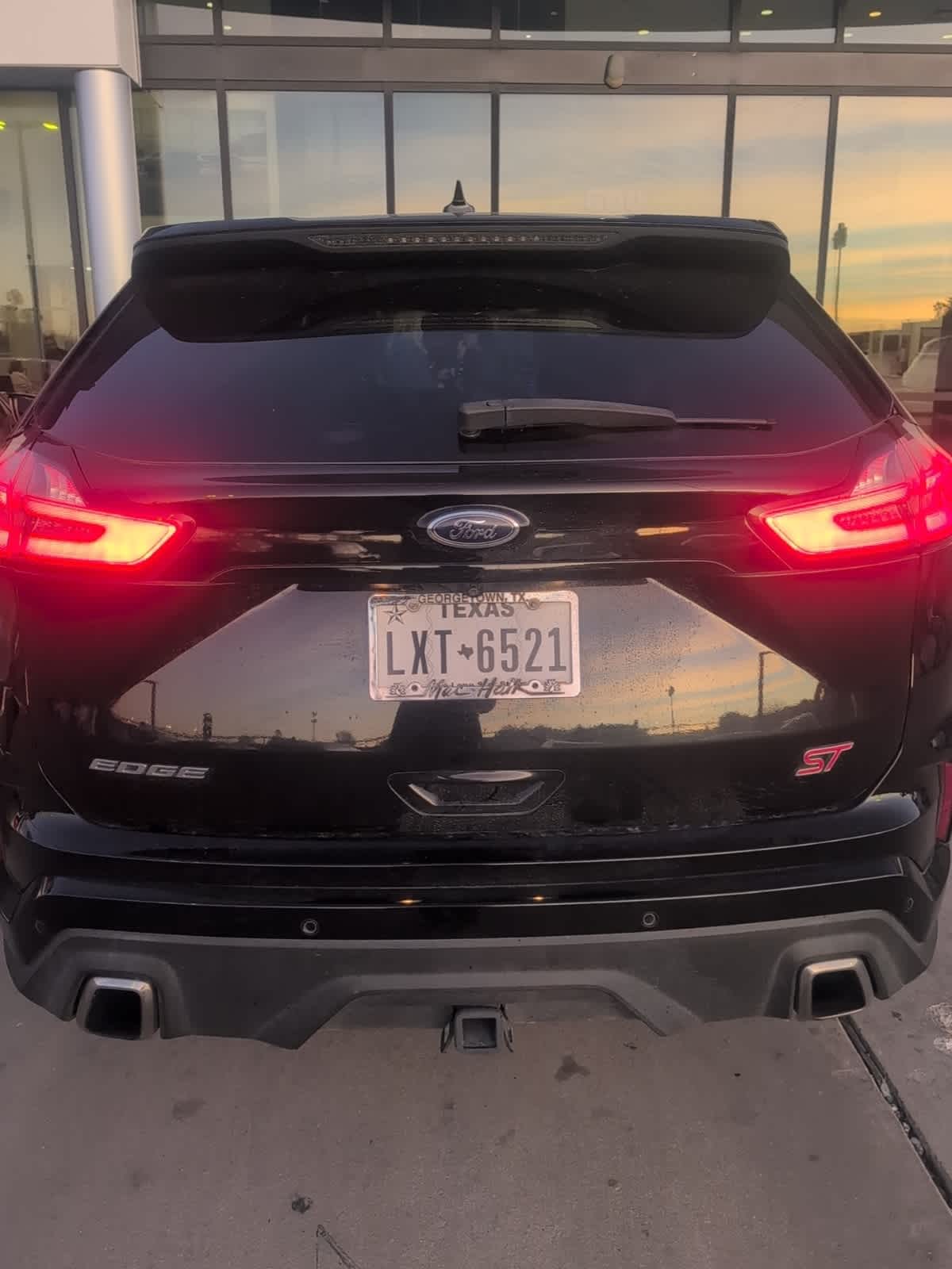 2019 Ford Edge ST's photo