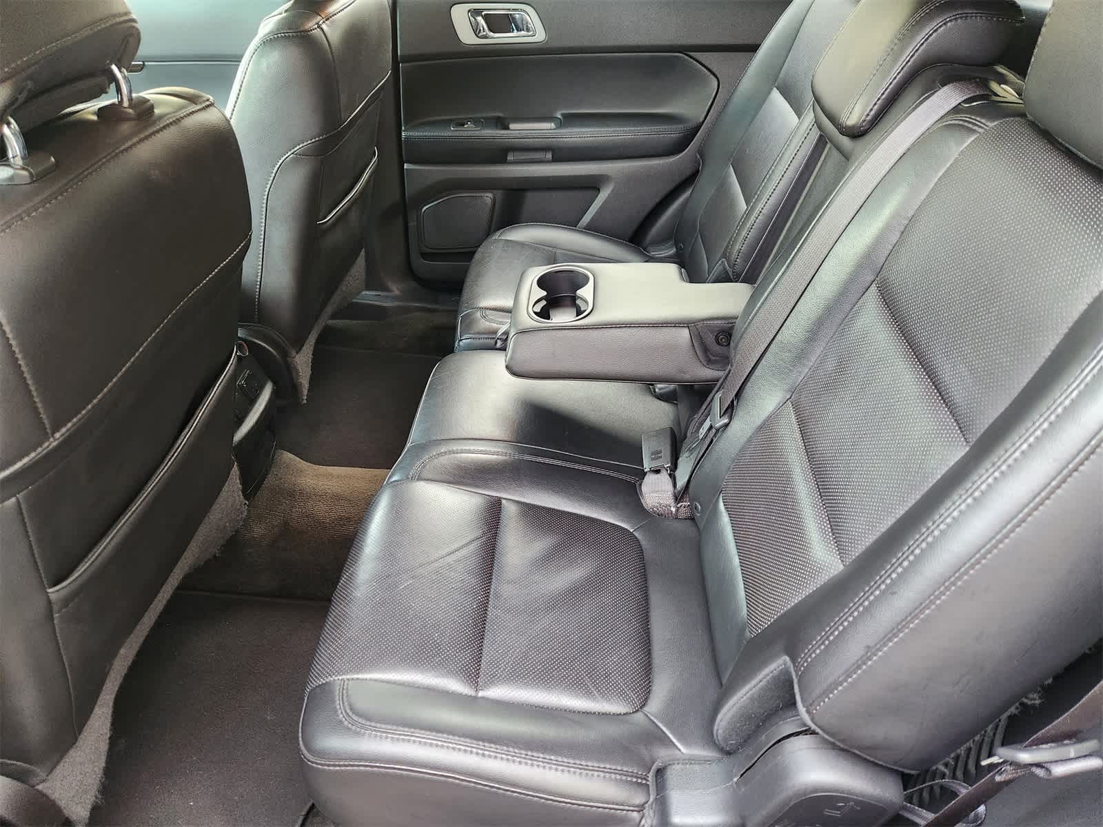 Thumbnail: 2014 Ford Explorer - 30