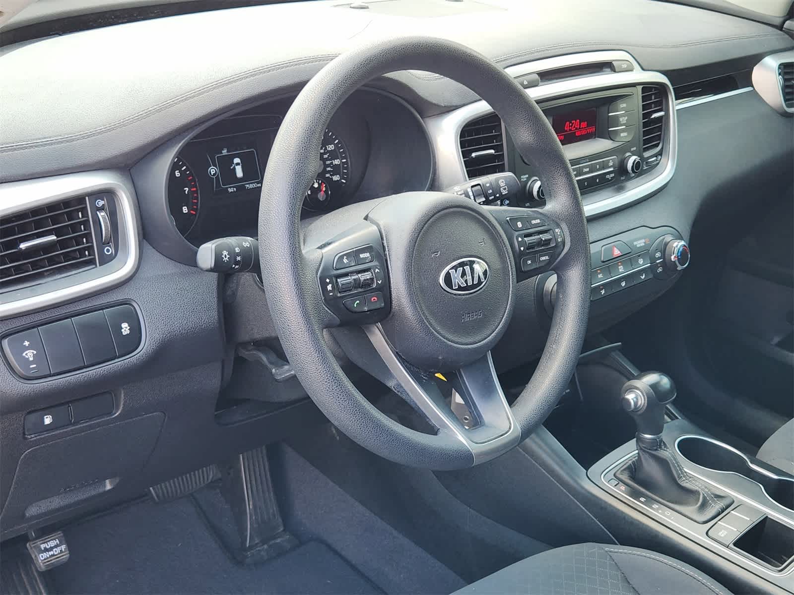 Thumbnail: 2016 Kia Sorento - 2