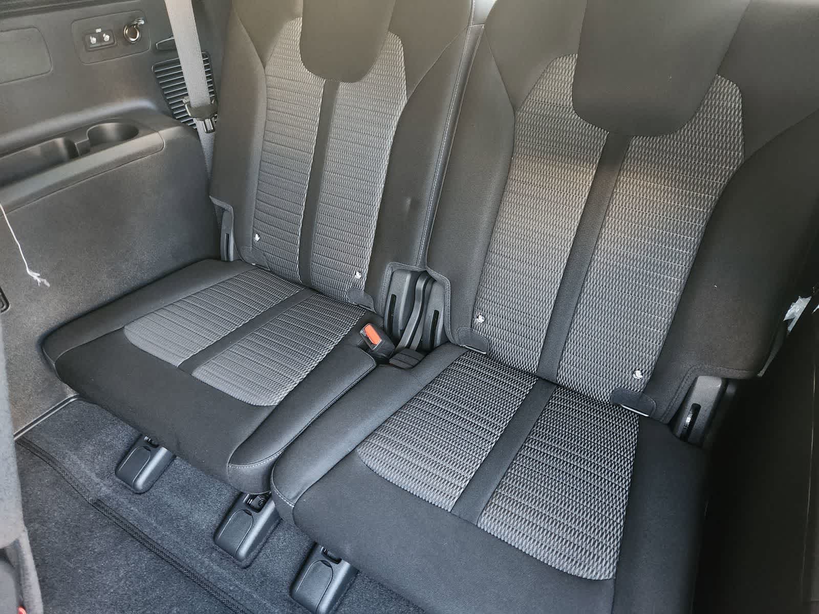 Thumbnail: 2026 Kia Sorento - 22