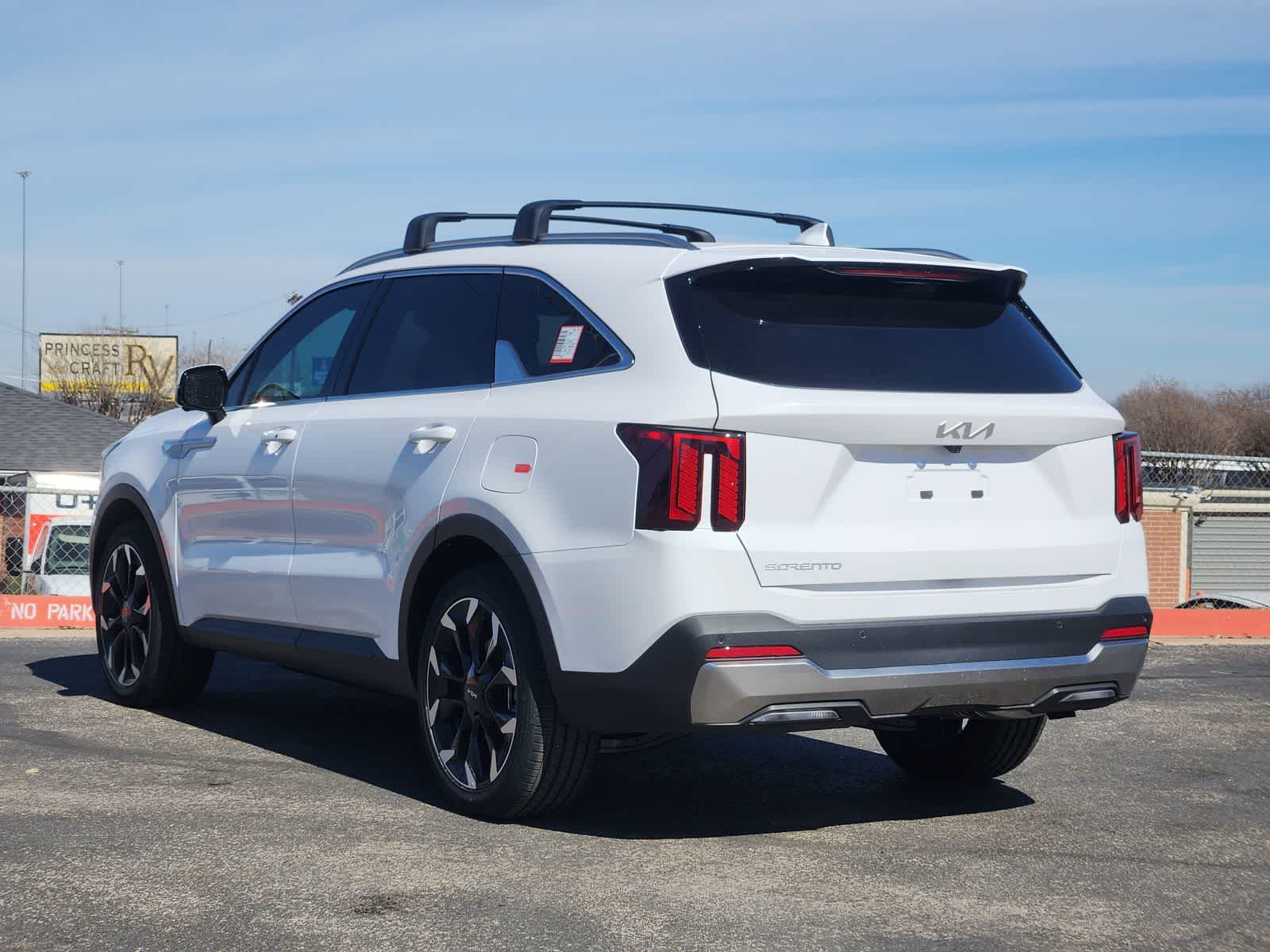 Thumbnail: 2026 Kia Sorento - 6