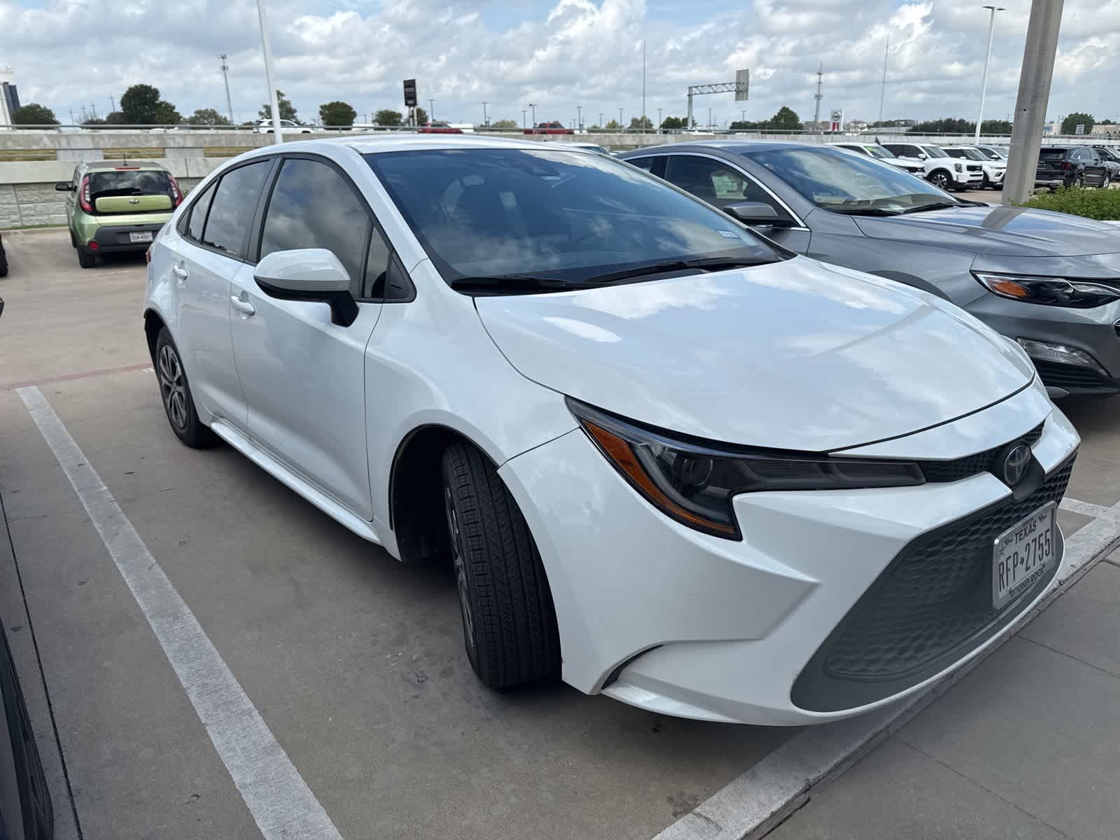 Thumbnail: 2022 Toyota Corolla - 3