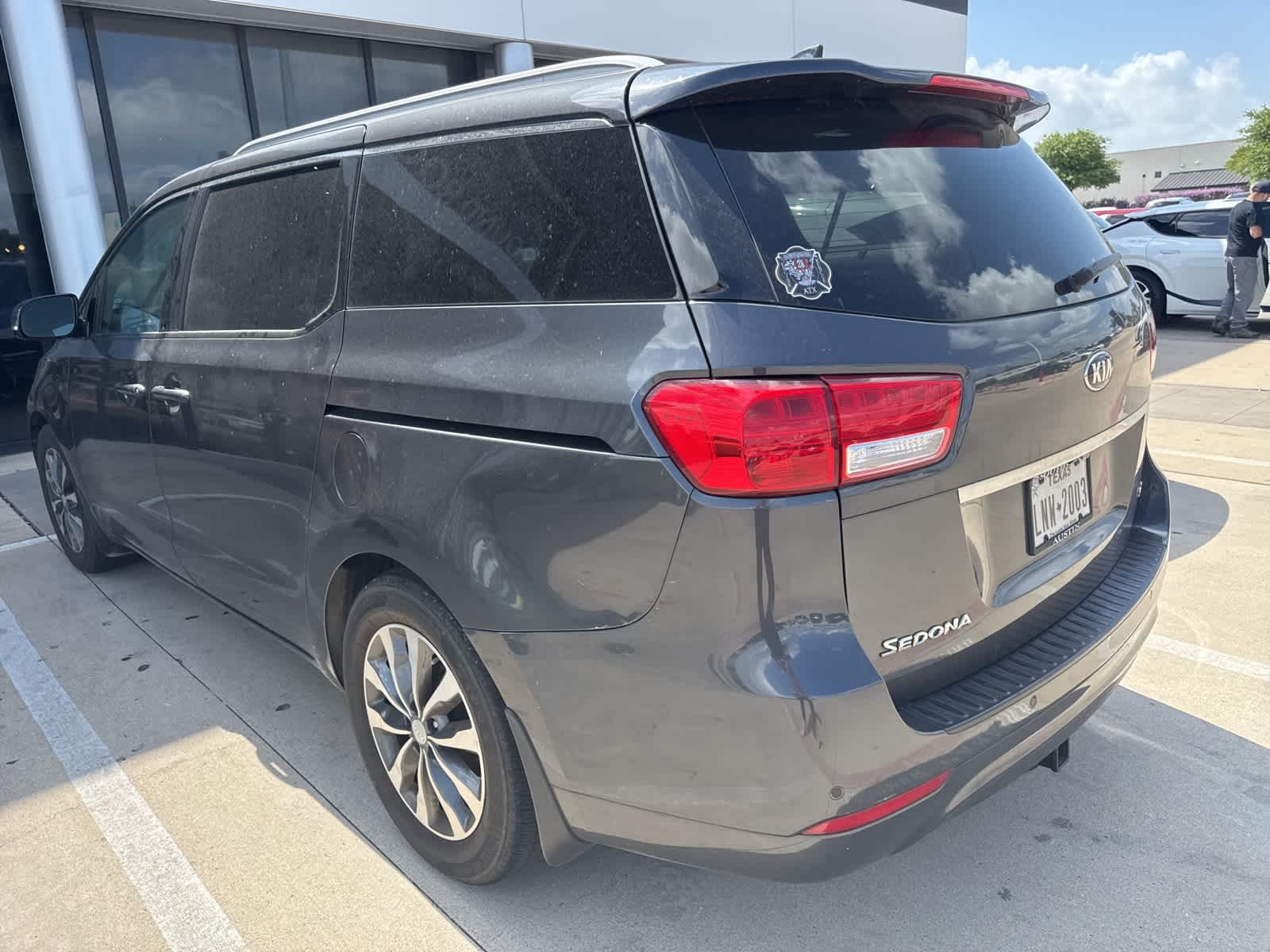 Thumbnail: 2017 Kia Sedona - 6