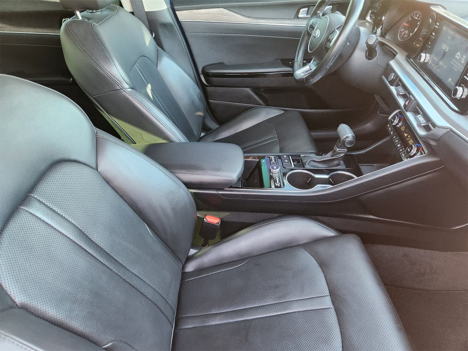 Thumbnail: 2021 Kia K5 - 14