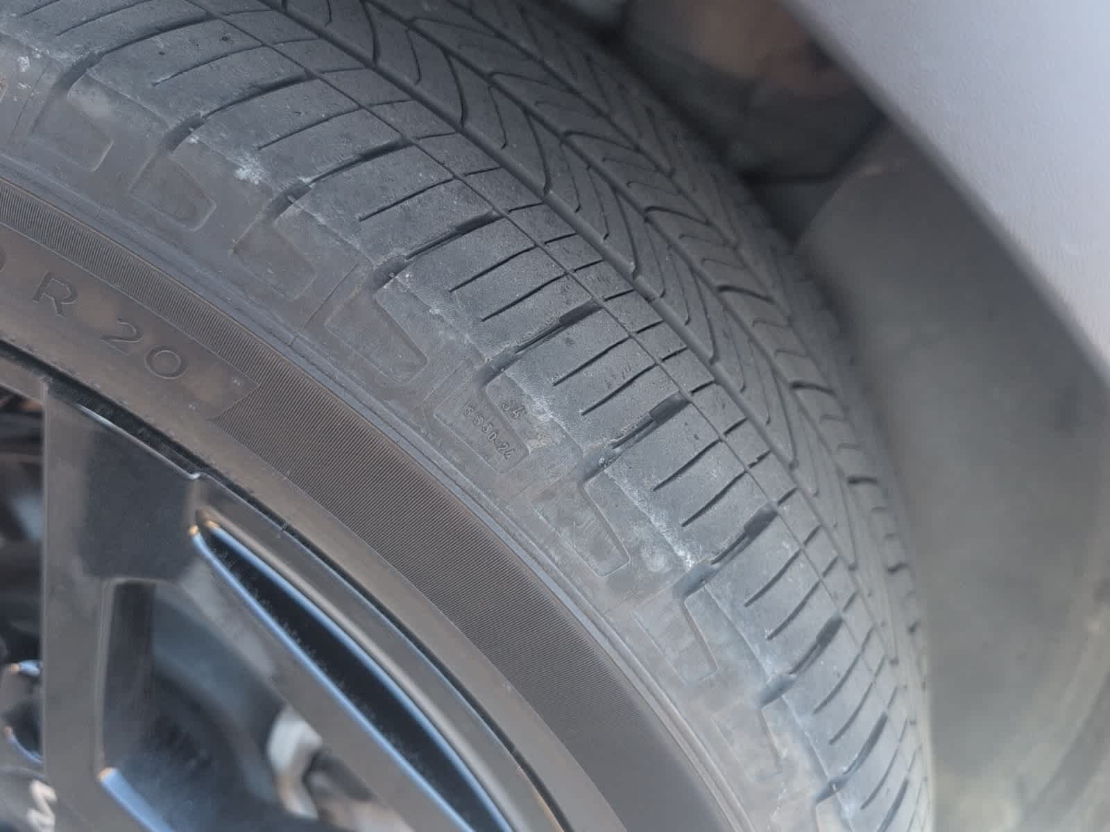 Thumbnail: 2023 Kia Telluride - 8