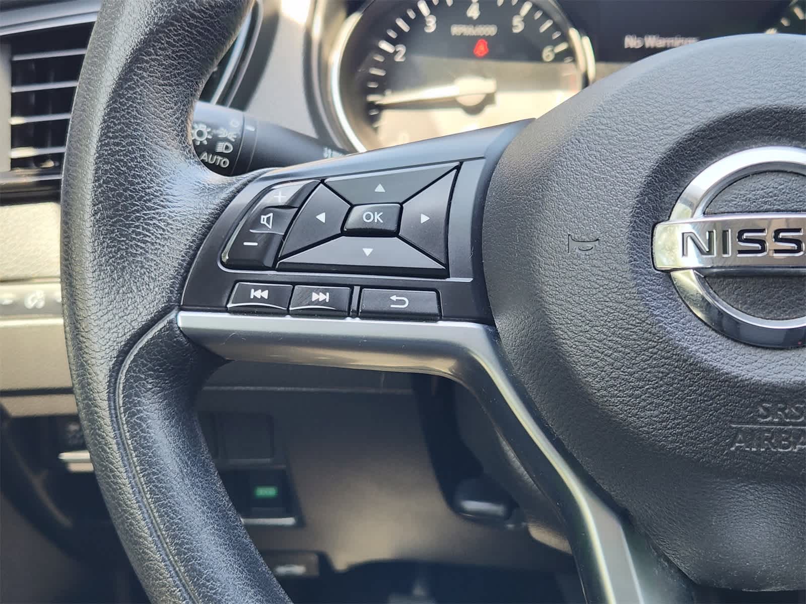 Thumbnail: 2019 Nissan Rogue Sport - 23