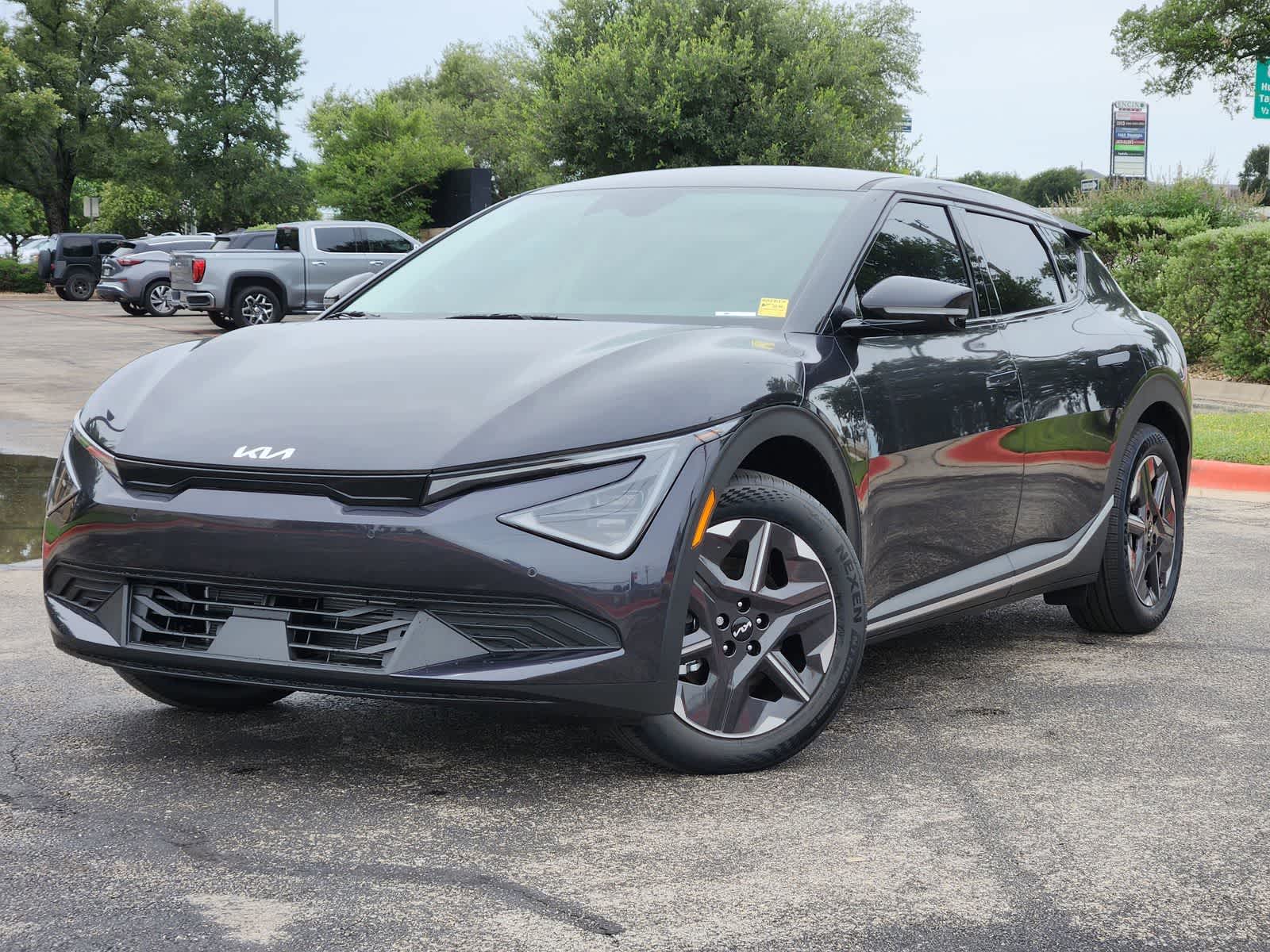 2026 Kia EV6 Light's photo