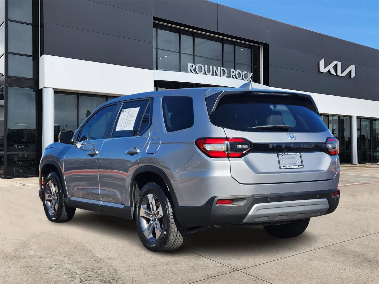 Thumbnail: 2023 Honda Pilot - 6