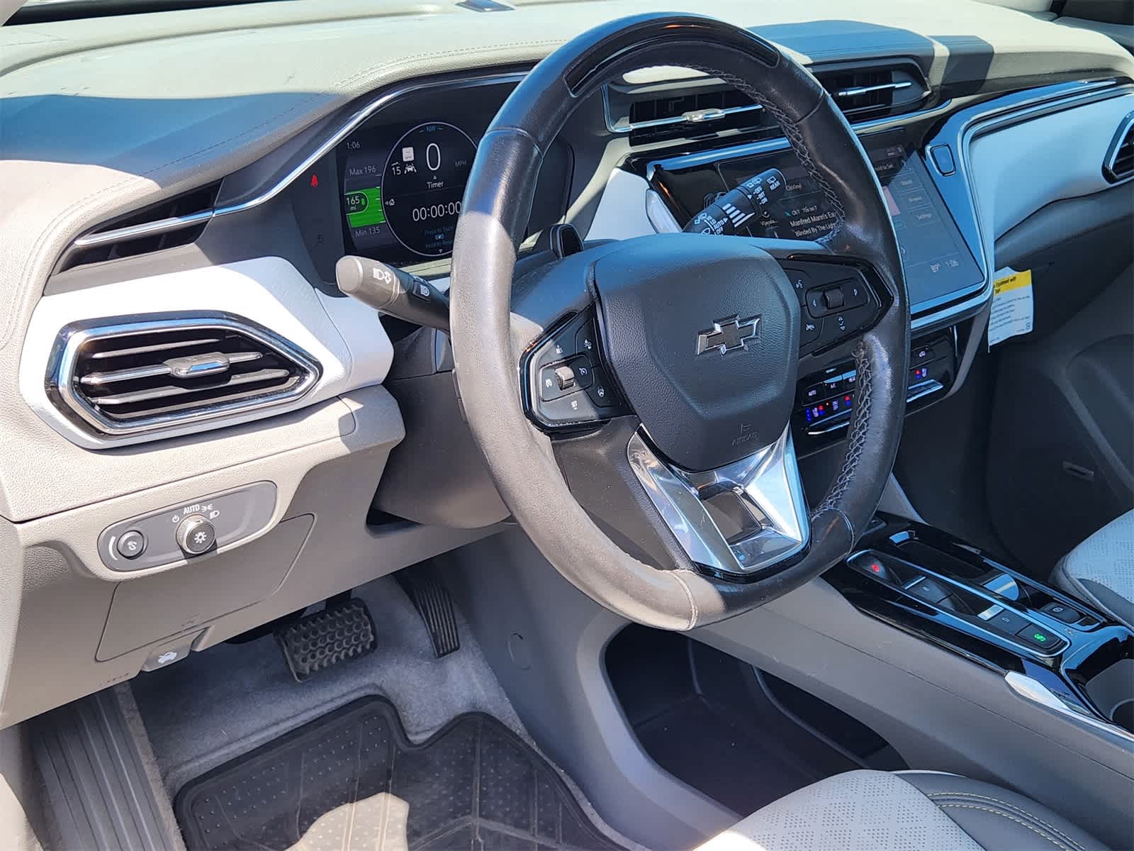 Thumbnail: 2022 Chevrolet Bolt EUV - 2