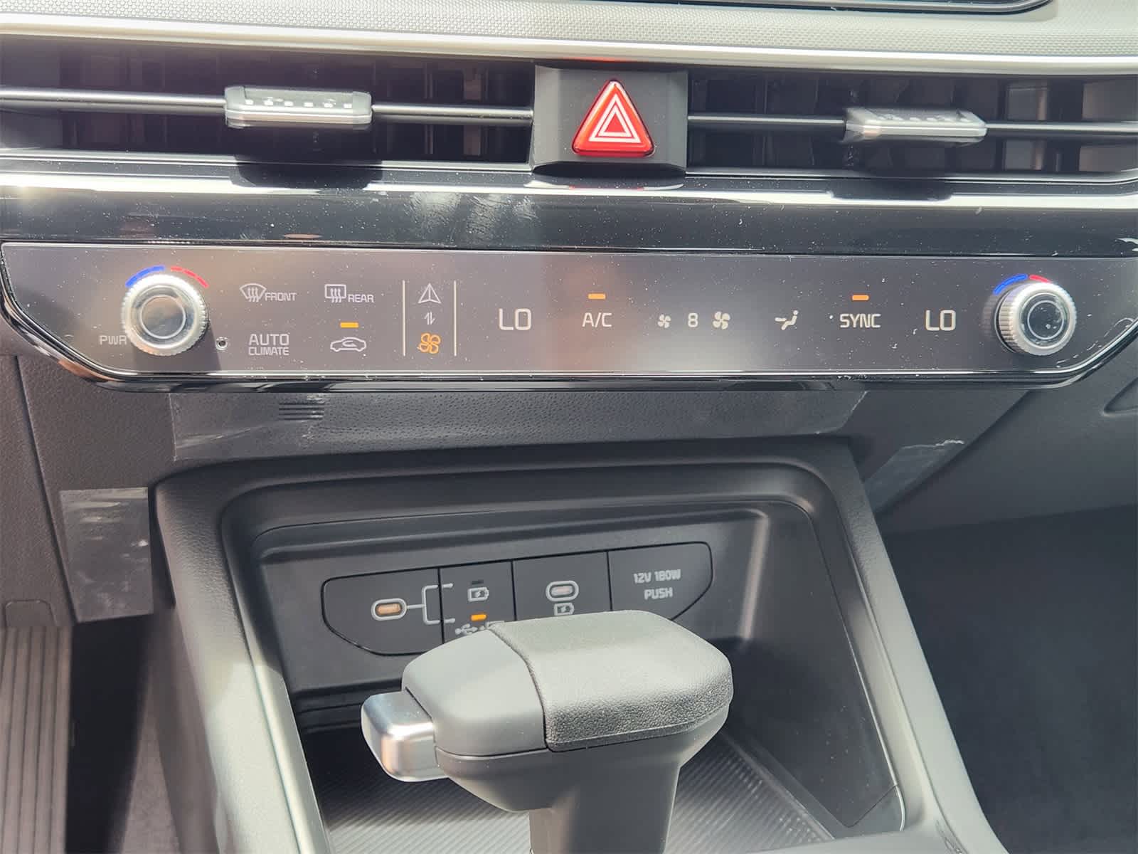 Thumbnail: 2026 Kia K5 - 18