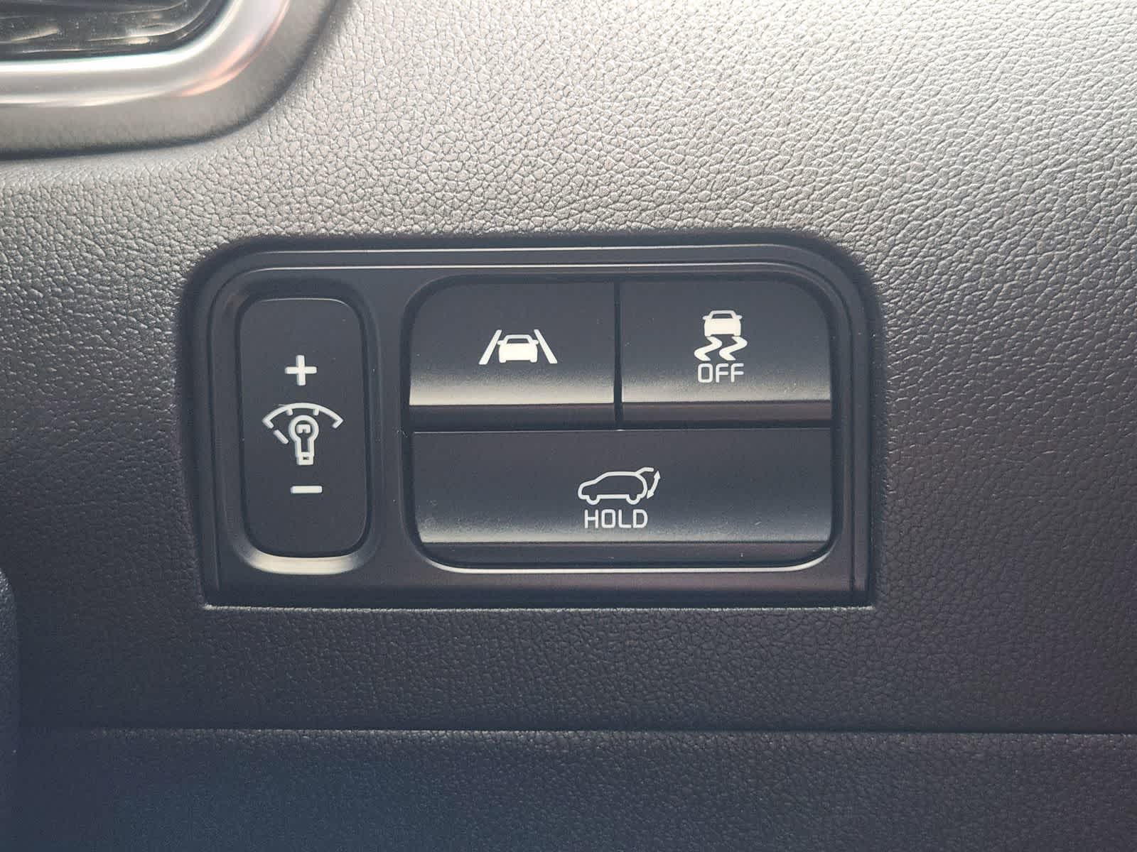 Thumbnail: 2023 Kia Sorento - 22