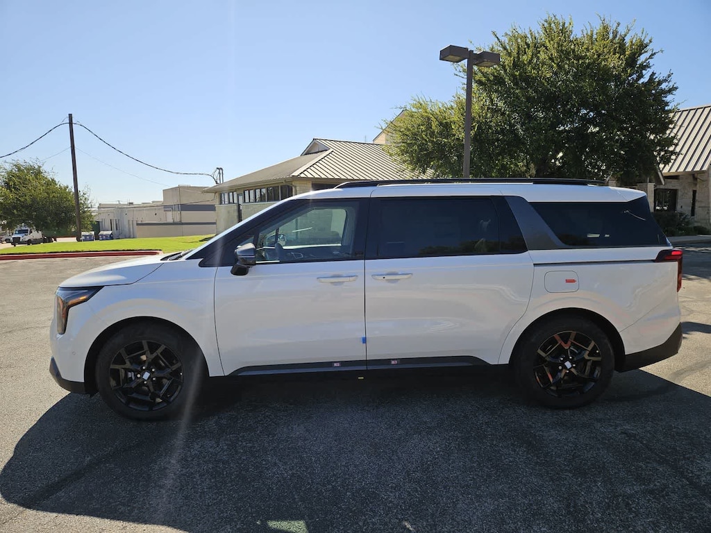 New 2027 Kia Carnival SX Prestige Van Passenger Van