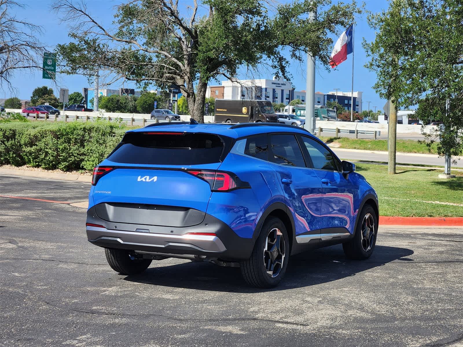 2026 Kia Sportage EX photo 3