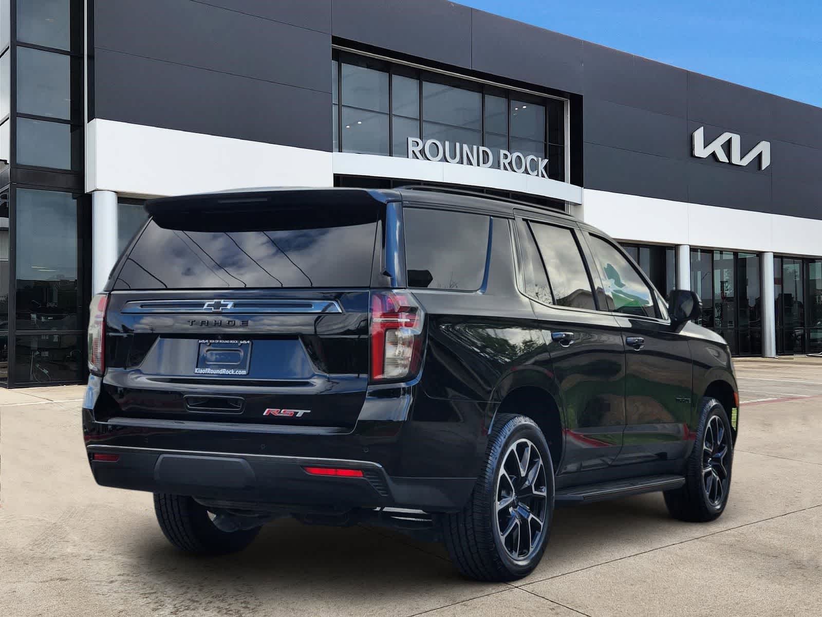 Thumbnail: 2022 Chevrolet Tahoe - 6