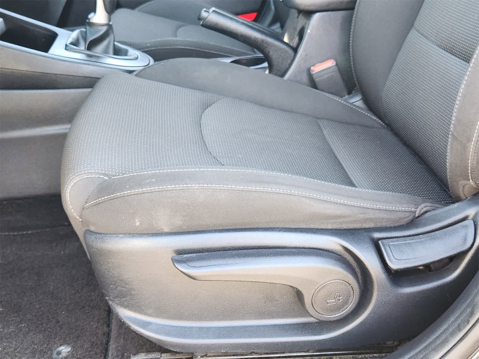 Thumbnail: 2019 Kia Forte - 22