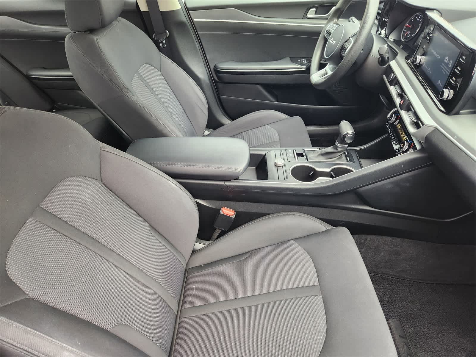 Thumbnail: 2023 Kia K5 - 14