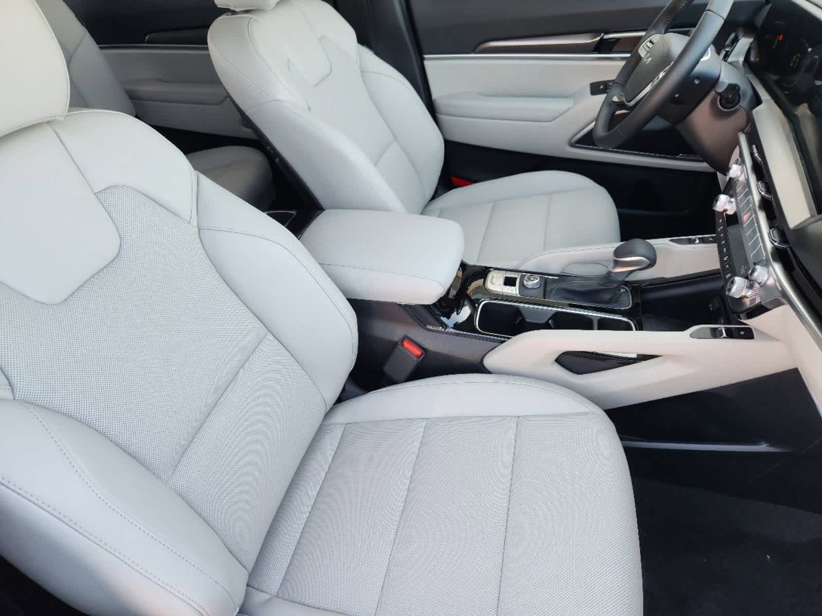 Thumbnail: 2025 Kia Telluride - 11