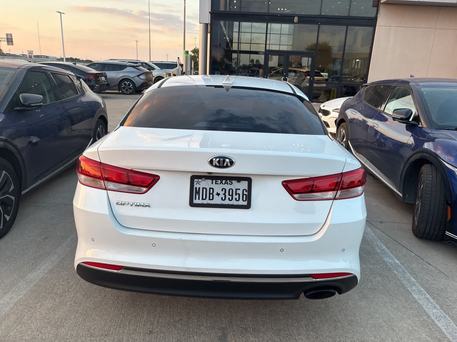 Thumbnail: 2018 Kia Optima - 6
