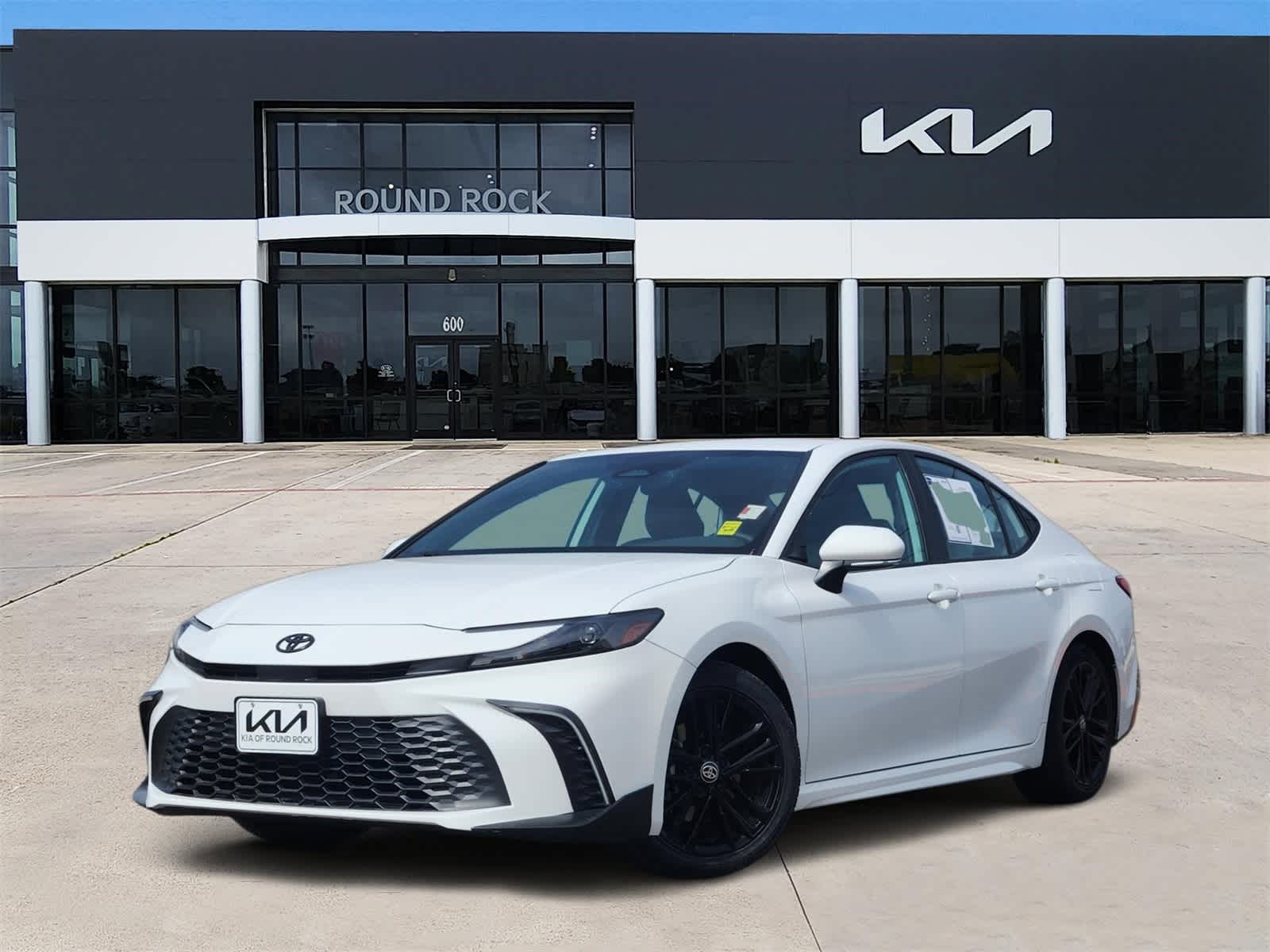 Thumbnail: 2025 Toyota Camry - 1