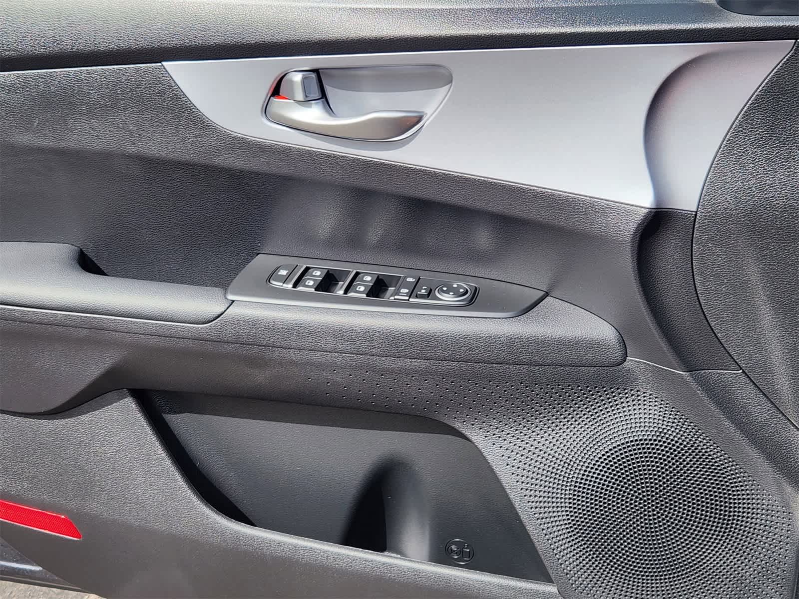 2024 Kia Forte LXS 21