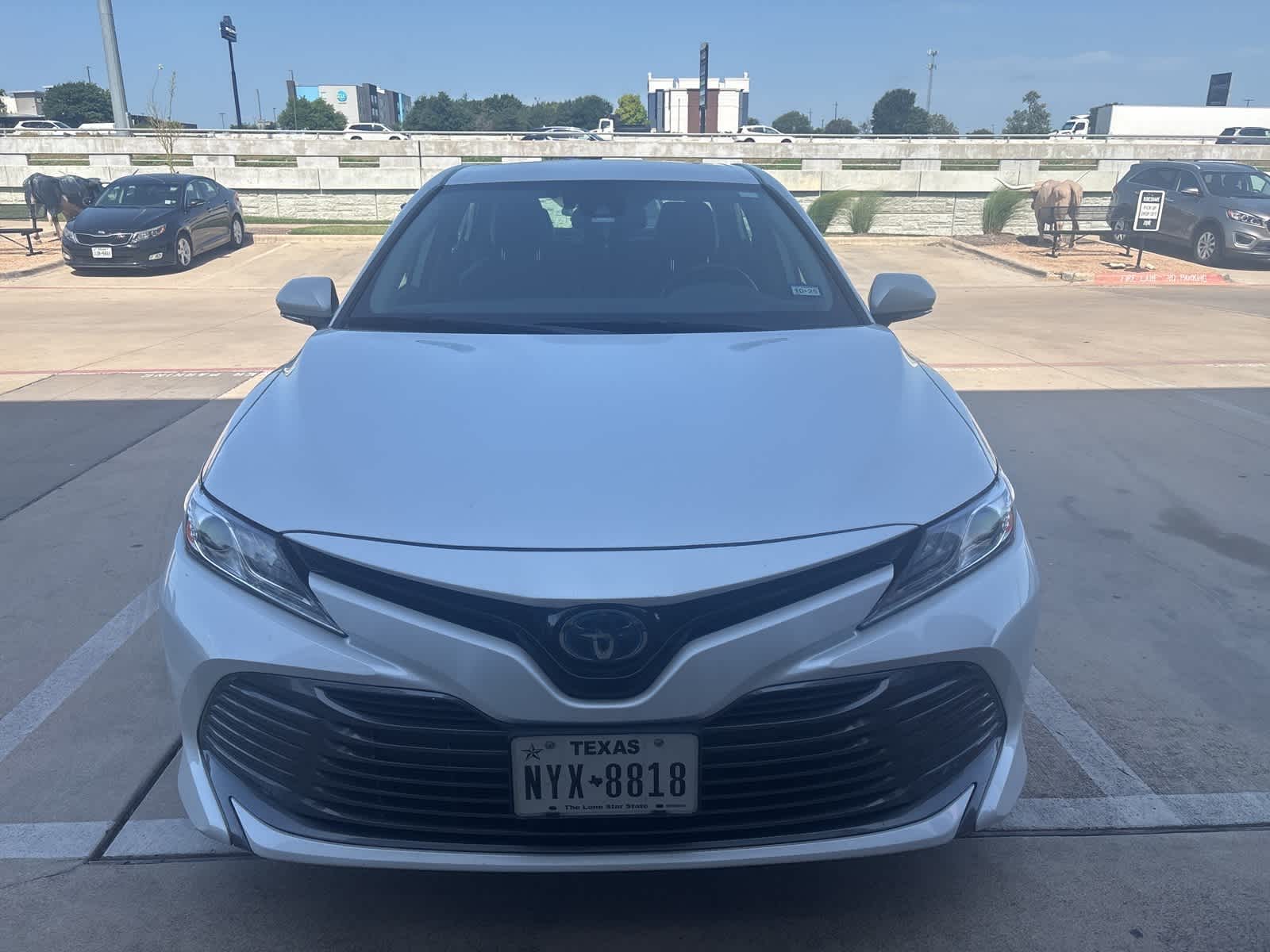 2020 Toyota Camry XLE 2