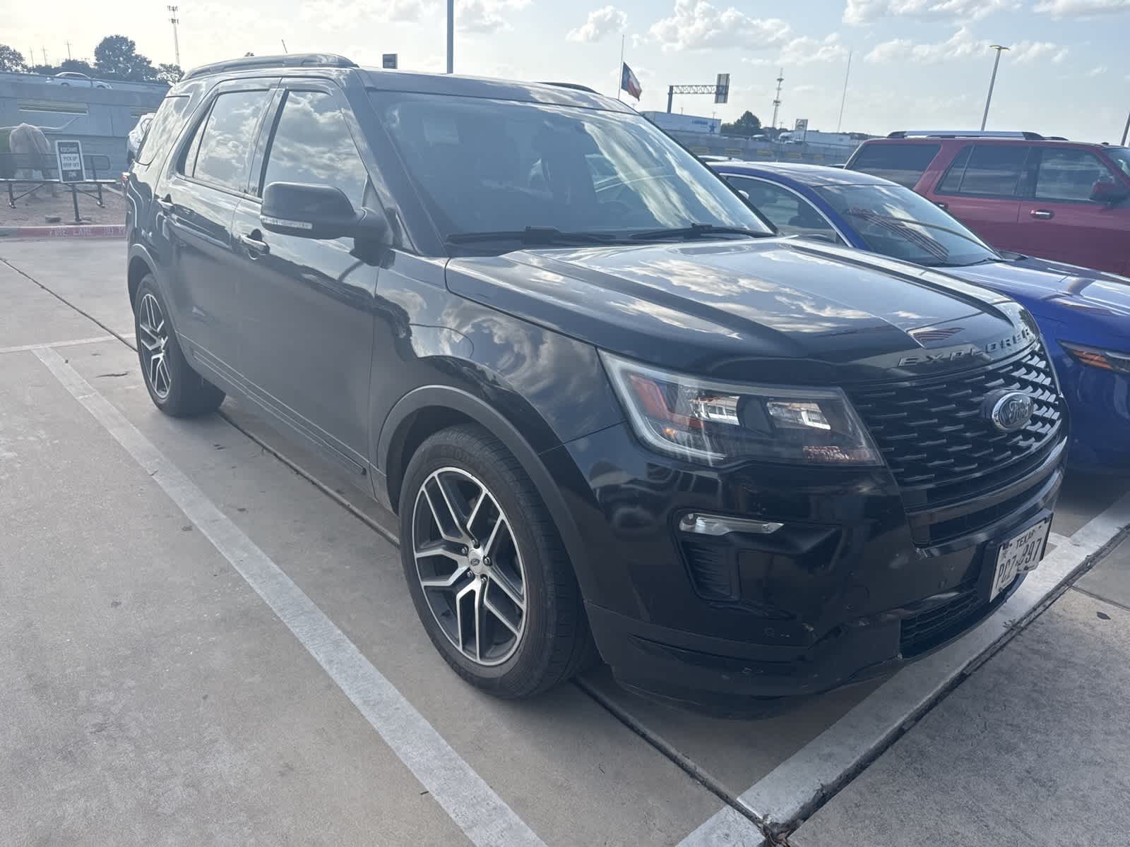 Thumbnail: 2019 Ford Explorer - 3