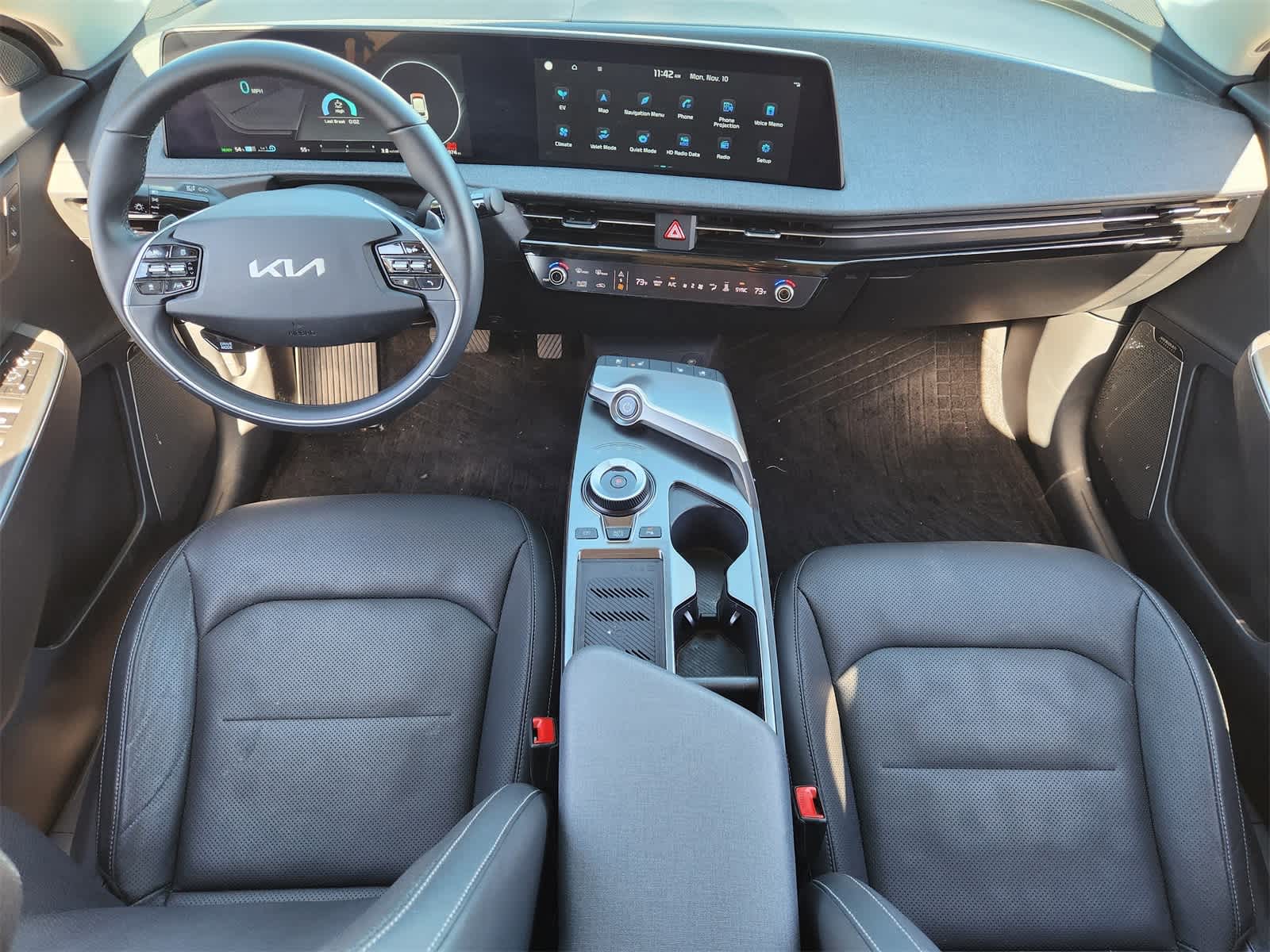 Thumbnail: 2023 Kia EV6 - 25