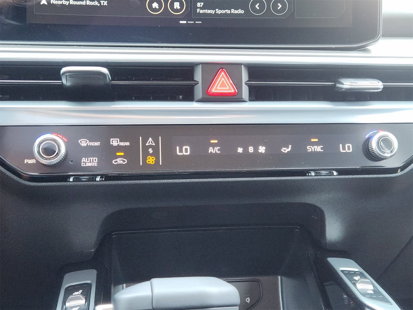 Thumbnail: 2026 Kia Sorento - 16