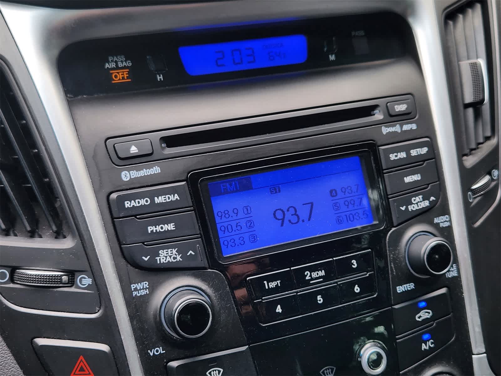 Thumbnail: 2012 Hyundai Sonata - 15